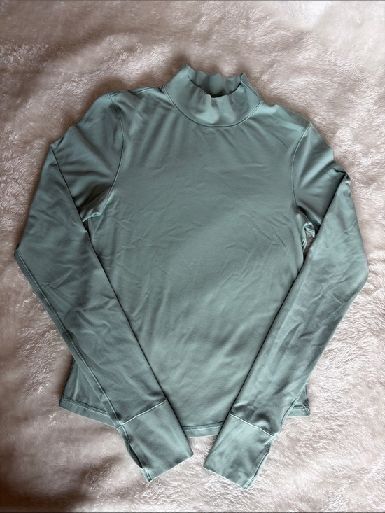 aerie Tops - OFFLINE by Aerie Mock Neck Long Sleeve Active Top | Sage Green | Size XS
